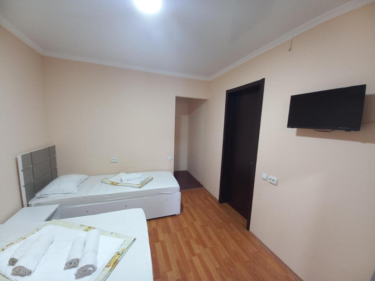 Imeri Hotel Ureki Buitenkant foto