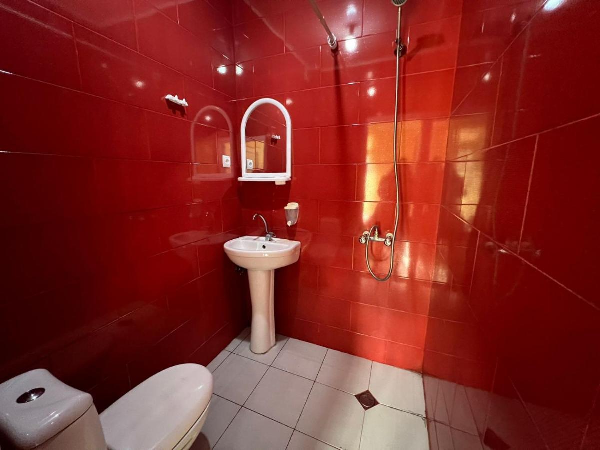 Imeri Hotel Ureki Buitenkant foto