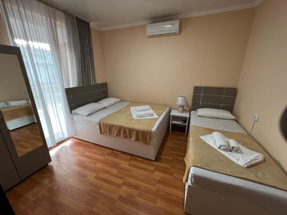 Imeri Hotel Ureki Buitenkant foto